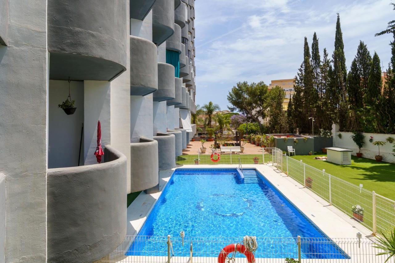 Malagasuite Comfort Home And Pool Торремолінос Екстер'єр фото
